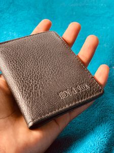 Leather Hide & Seek Men And Women Purse