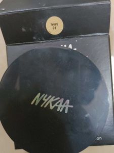 NYKAA All Day Matte Compact Powder