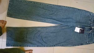 Bluer Vintage Wash Blue Jeans Size 28
