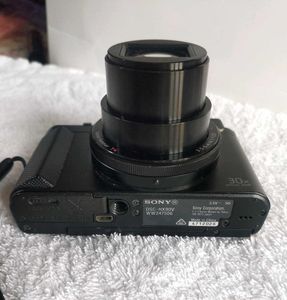 Sony DSC-HX90V Camera