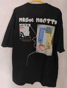 Men&#39;s Half Sleeve Black T-Shirt (Size - XL)