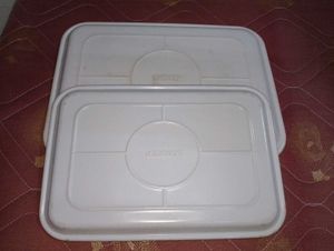 Tray