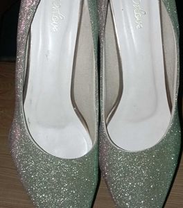 Multicolour Glitter Shoe 👠