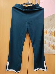 Stylish top bottom matching set (BR)