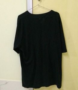 BLACK OVERSIZED PRINTED T-SHIRT