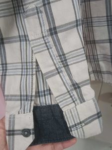 Checked Casual Shirt 🤩