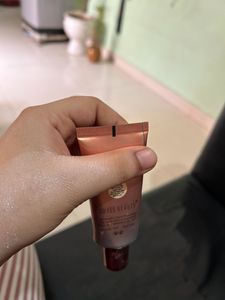 PEARL ILLUMINATOR MAKE UP BASE