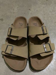 Sandals & Floaters