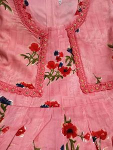Pink Floral Kurti with Leggings