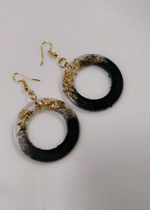Resin Earing.