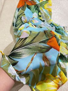 Hawain Print Scarf