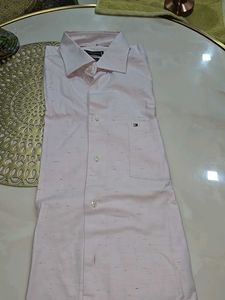 Tommy Hilfiger Tailored Shirt - Size M