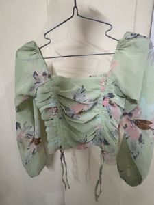 Floral Print Long Sleeve Crop Top