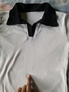 White Body Black Collar Cantras Crop Top