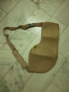 Arm sling pouch