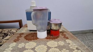 Maharaja Whiteline Juicer Mixer Grinder