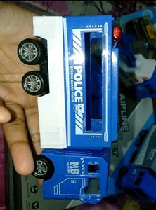 Neon Pen + 1 Blue Car