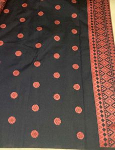 Soft Saree In Unique Color