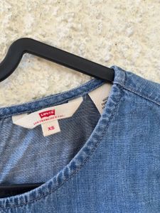 Levis denim Top