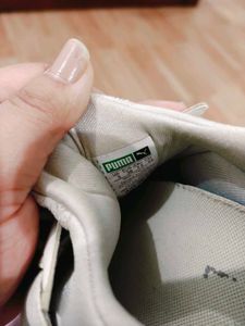 Puma Sneakers