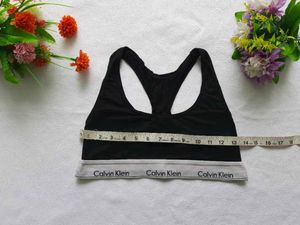 Calvin Klein : Sports Top