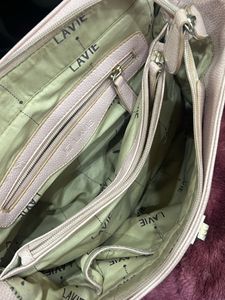 Bag Used 3-4Times (Perfect Condition But Dirty)