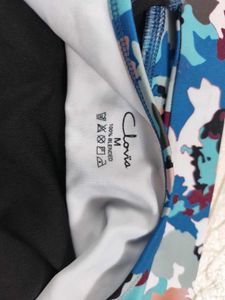 Clovia Medium Padded Sports Bra