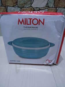 MILTON THERMOWARE CASSEROLE 1500