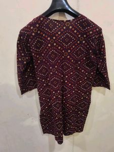 Rajasthani tie-dye kurti