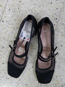NEW📢 ZARA - Black Mesh Mary Janes Heels🎁