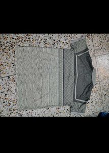 Stylish grey collar tshirt for men