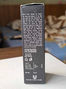 Lakme Absolute Luminous Skin Tint