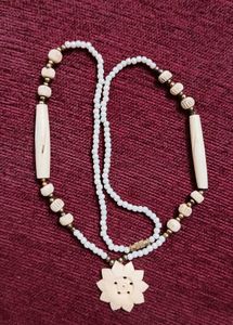 Made Of Bone Flower Necklace