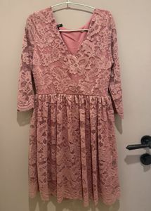 Vero Moda: Mauve Lace Dress