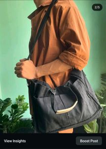 Black tote bag