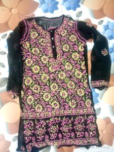 Chikankari kurti