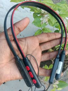 2pcs Bluetooth neckbands
