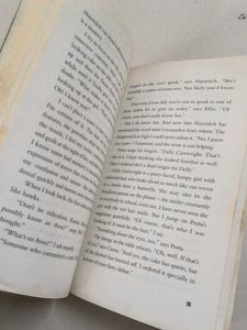Hunger Games Suzanne Collins