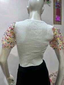 White Puff Sleaves Top