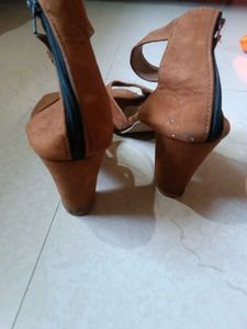 Tan Colour Velvet Sandal