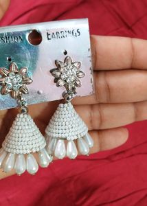 White Jhumka