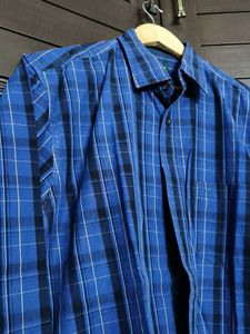 Colorplus Men Blue Checked Tailored Fit Shirt