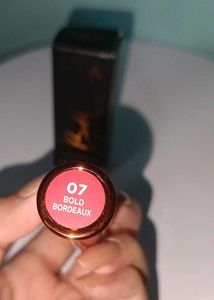 MLA Beaute Foundation