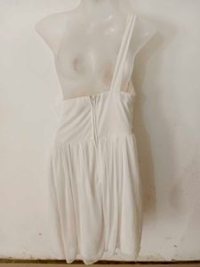 ONE-SHOULDER EMBELLISHED CHIFFON DRESS