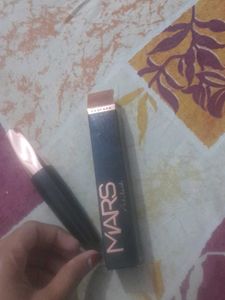 MARS Volumising Smudge &amp; Waterproof Mascara Black