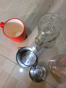 4 Set 2 Big Cups &amp; 1 Water Bottle &amp;  Milk