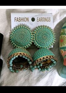 Party Wear Saree And Earrings
