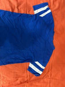 Limited edition, Yale And Zara Blue T-shirt