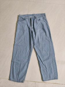 Baggy Jeans In Size 34 And Combo Top Xl