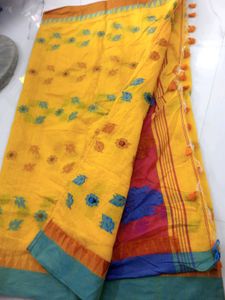 Yellow Floral Cotton Saree🥻🧡